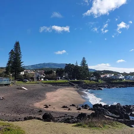 Mar Nest - New & Cosy House For 2, Fully Equiped & Sea View Holiday home Sao Roque (Sao Miguel)