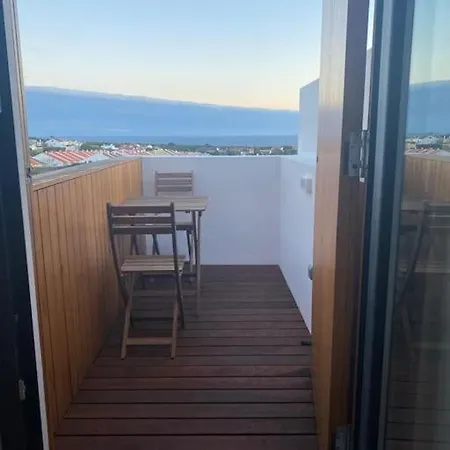 Mar Nest - New & Cosy House For 2, Fully Equiped & Sea View * Sao Roque (Sao Miguel)